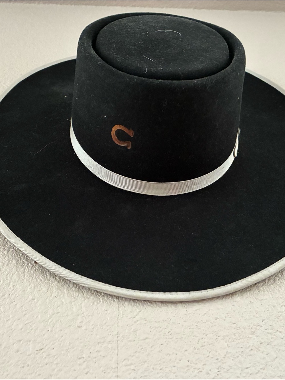 Charlie 1 Horse Felt Hat - Size 7 1/4”